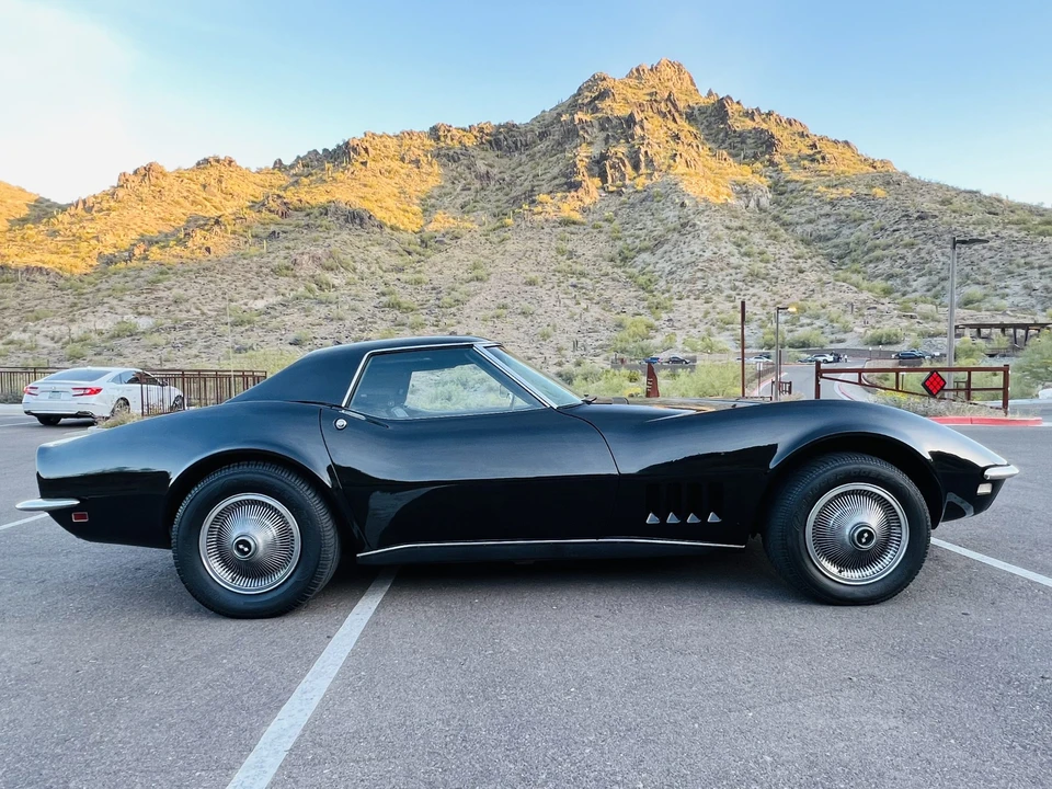 1968 Chevrolet Corvette C3 - Image 12 of 31
