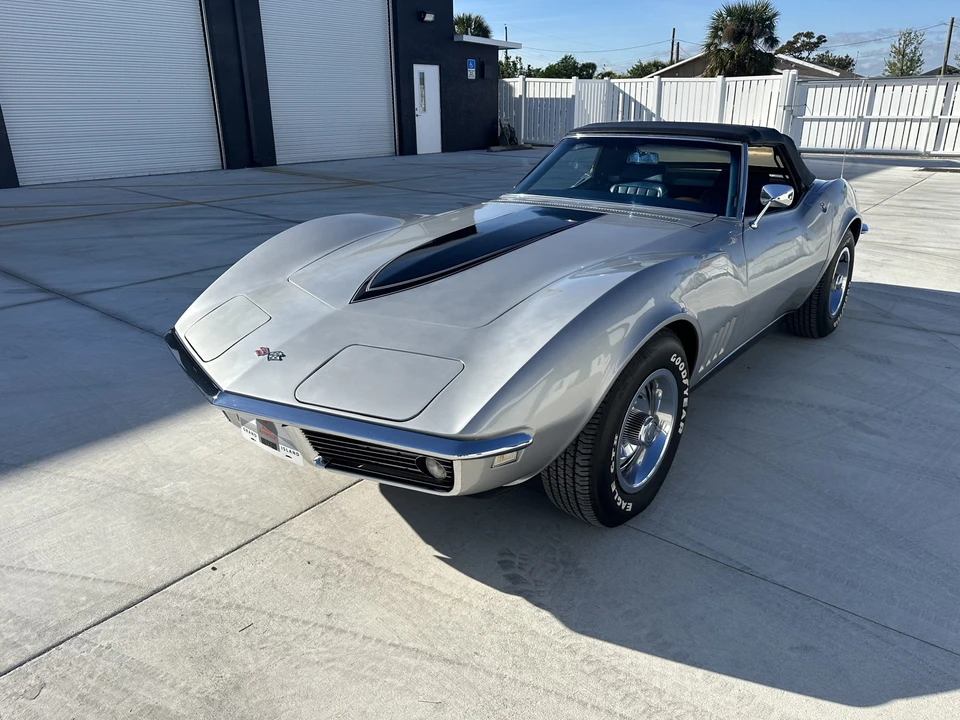 1968 Chevrolet Corvette C3 - Image 10 of 31