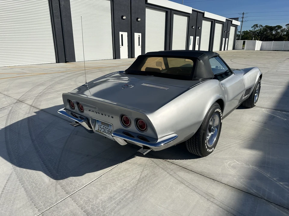 1968 Chevrolet Corvette C3 - Image 14 of 31