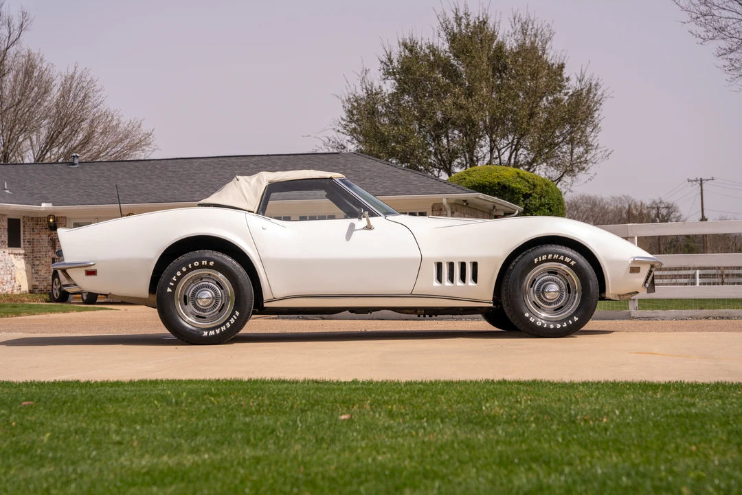 1968 Chevrolet Corvette C3 - Image 16 of 31