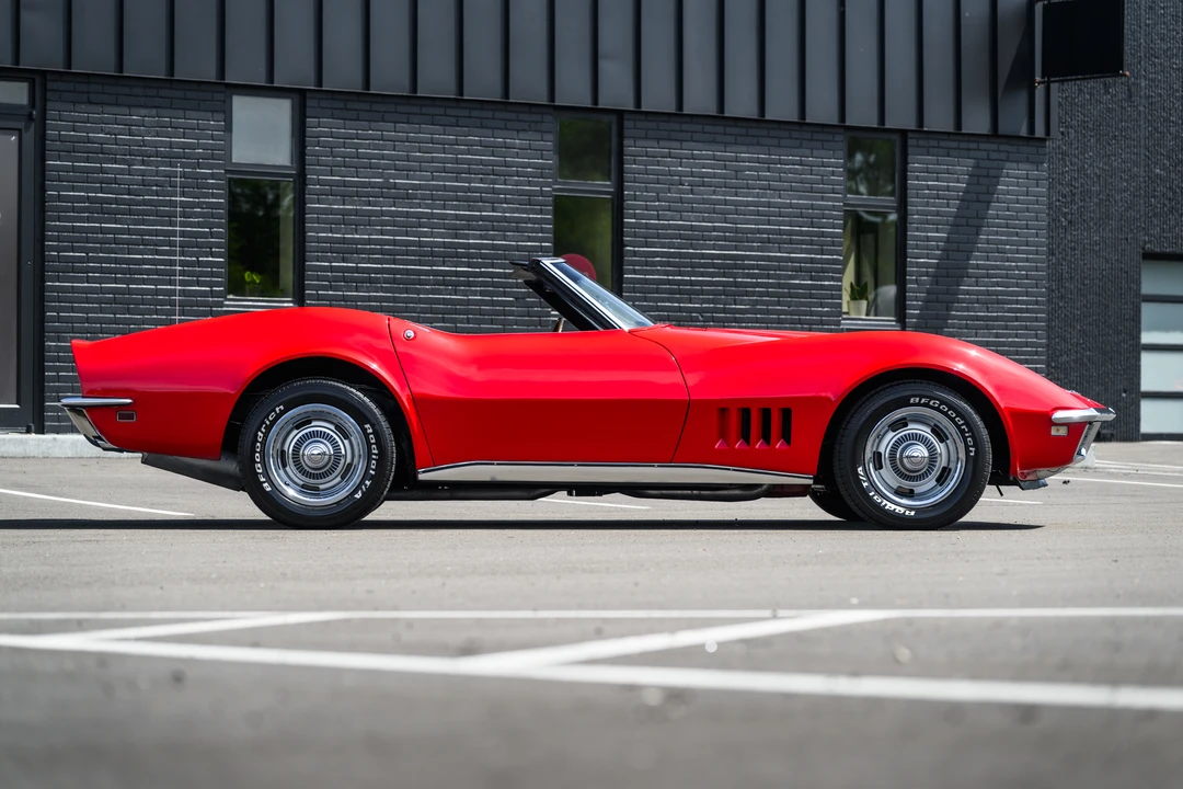 1968 Chevrolet Corvette C3 427 & 454 - Image 21 of 31