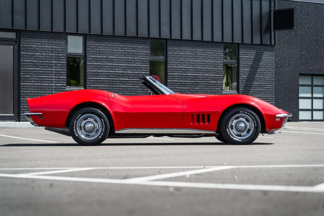 1968 Chevrolet Corvette C3 427 & 454 - Image 22 of 31