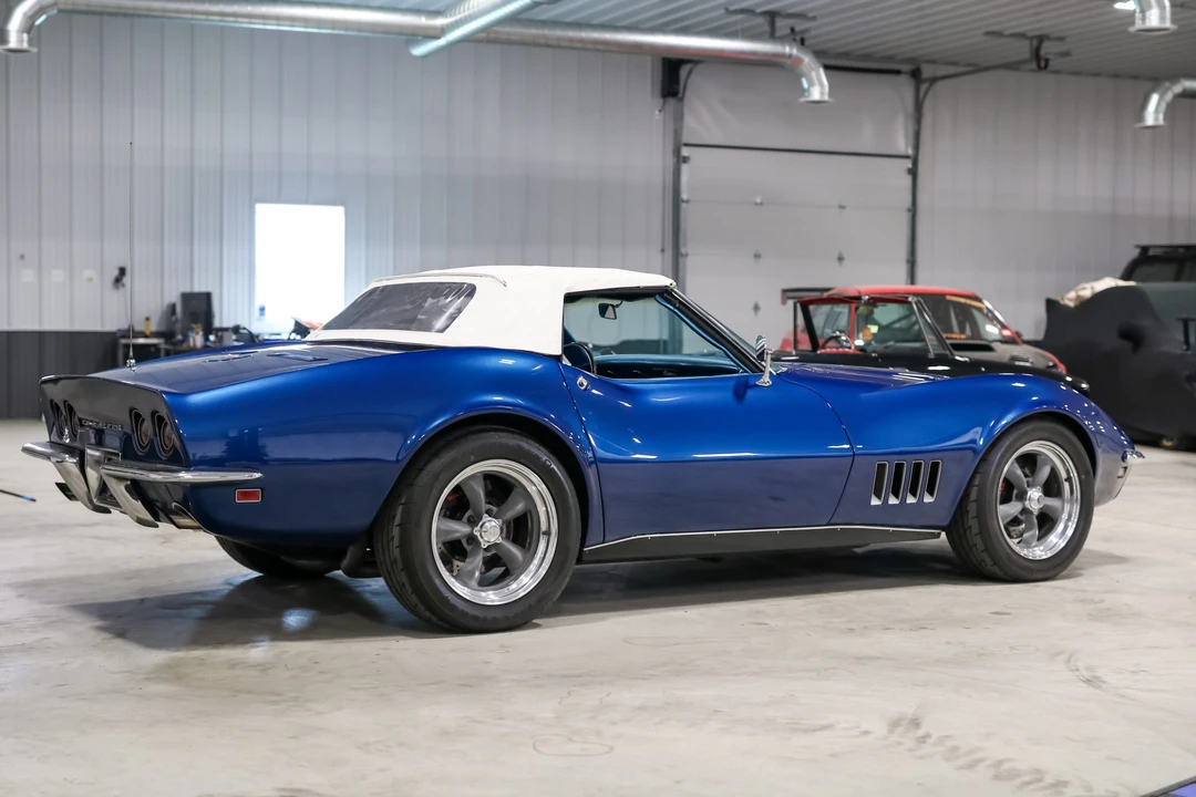 1968 Chevrolet Corvette C3 - Image 16 of 31
