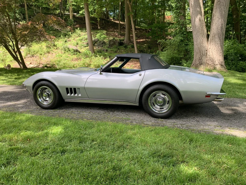 1968 Chevrolet Corvette C3 - Image 8 of 31