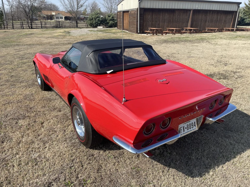 1968 Chevrolet Corvette C3 - Image 13 of 31