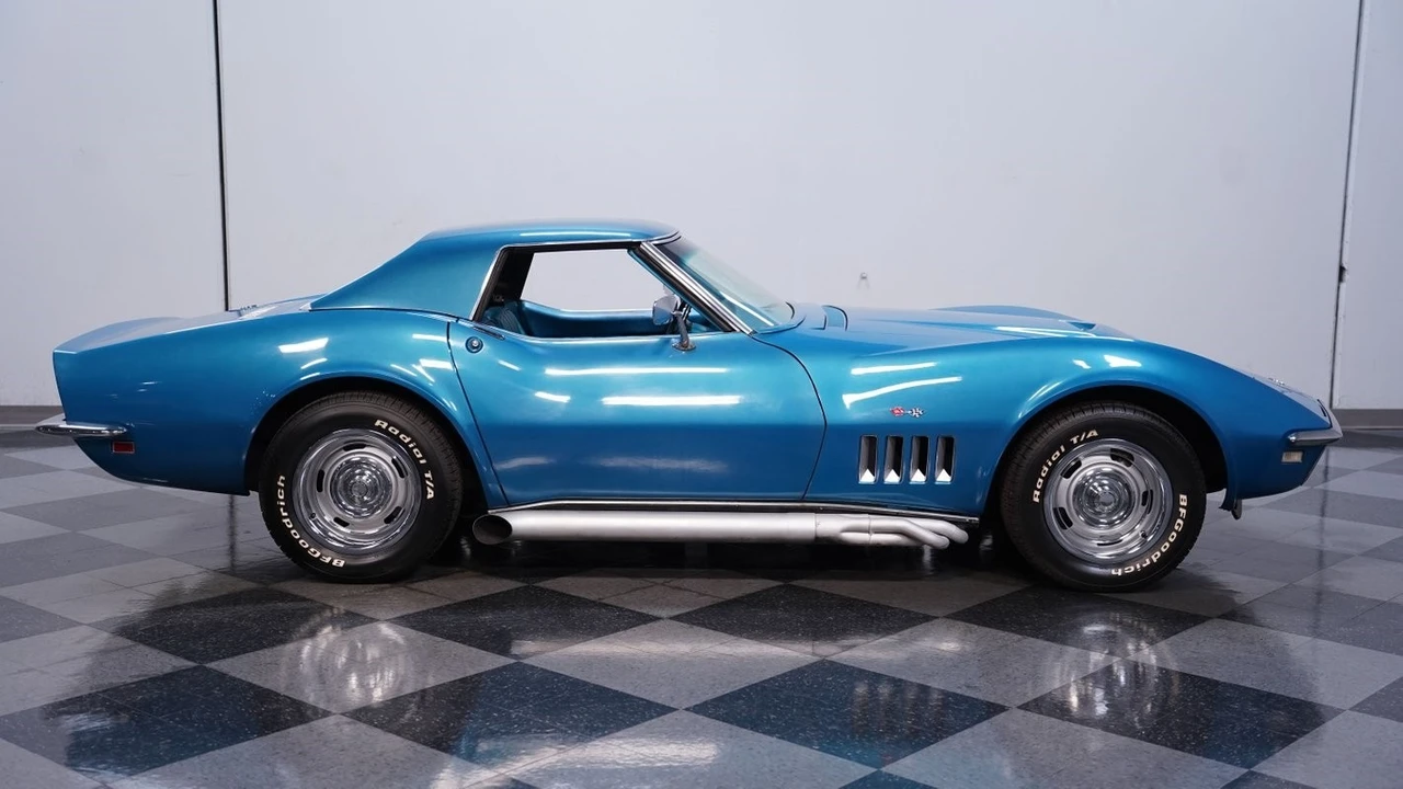 1968 Chevrolet Corvette C3 - Image 13 of 21