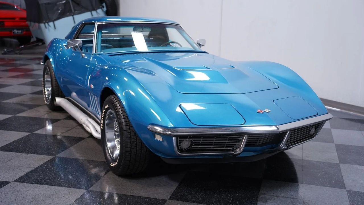 1968 Chevrolet Corvette C3 - Image 14 of 21