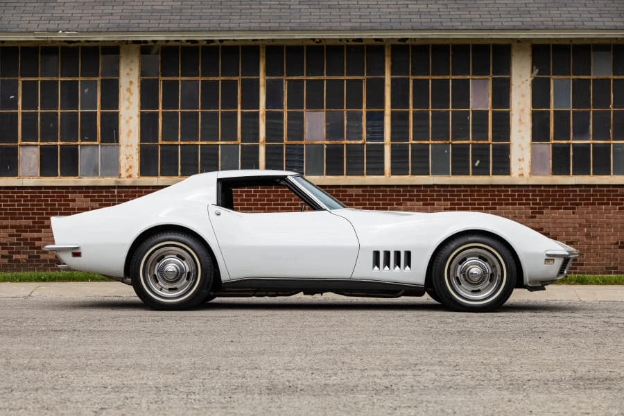1968 Chevrolet Corvette C3 - Image 2 of 31