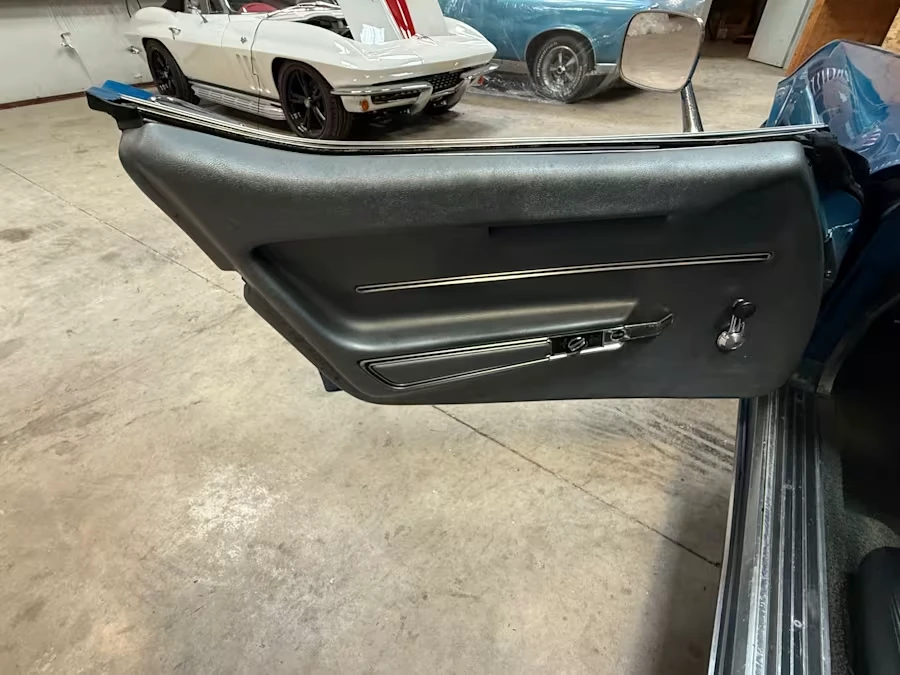 1968 Chevrolet Corvette C3 - Image 19 of 27