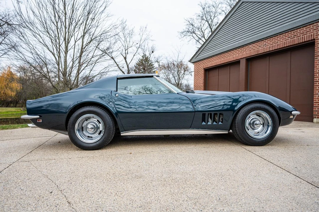 1968 Chevrolet Corvette C3 - Image 10 of 31