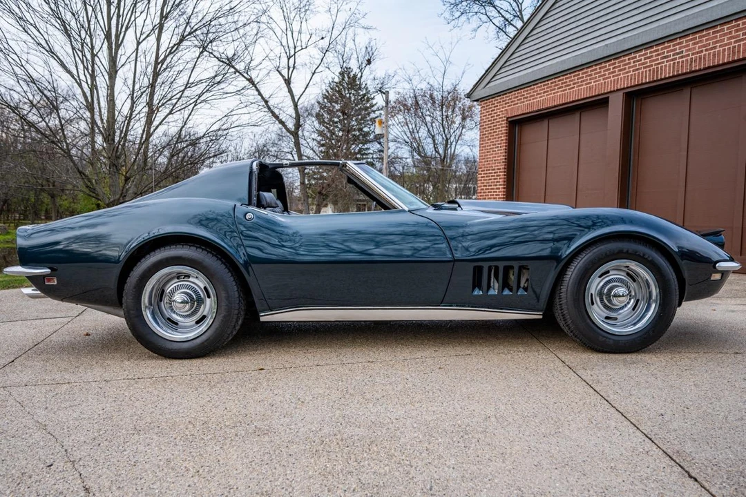 1968 Chevrolet Corvette C3 - Image 16 of 31