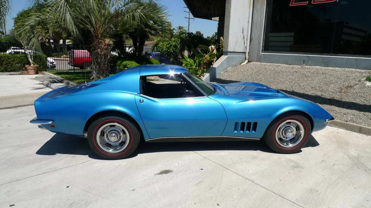 1968 Chevrolet Corvette C3 - Image 9 of 31