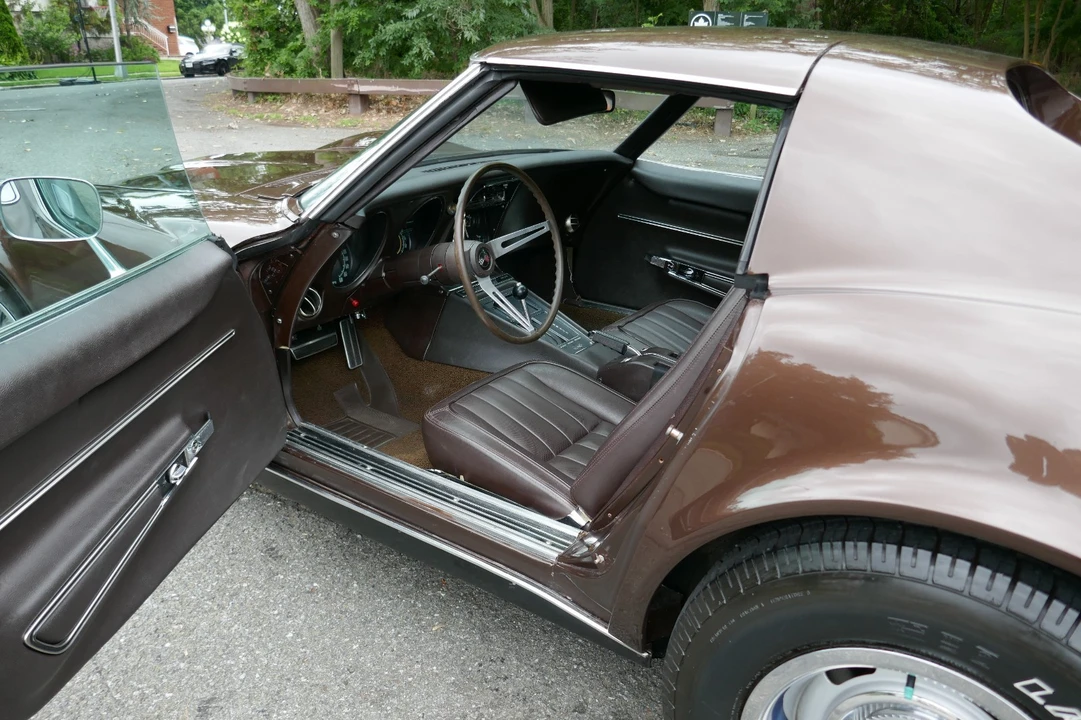 1968 Chevrolet Corvette C3 - Image 17 of 31