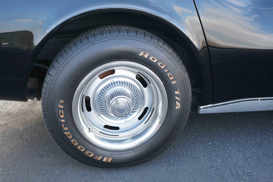 1968 Chevrolet Corvette C3 - Image 15 of 31