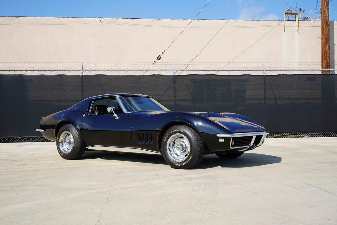 1968 Chevrolet Corvette C3 - Image 2 of 31