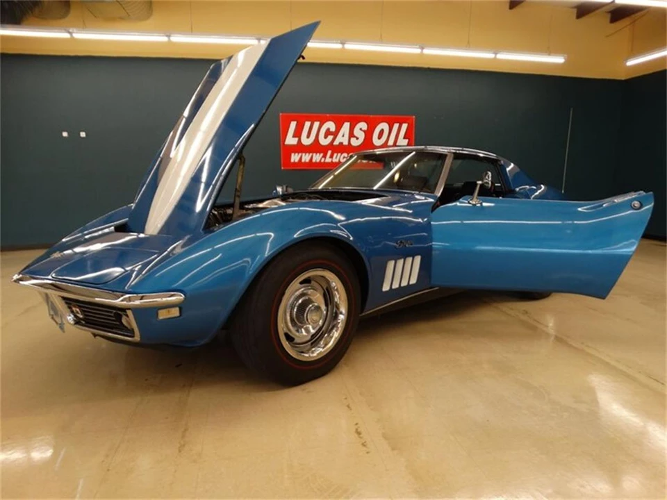 1968 Chevrolet Corvette C3 - Image 29 of 31