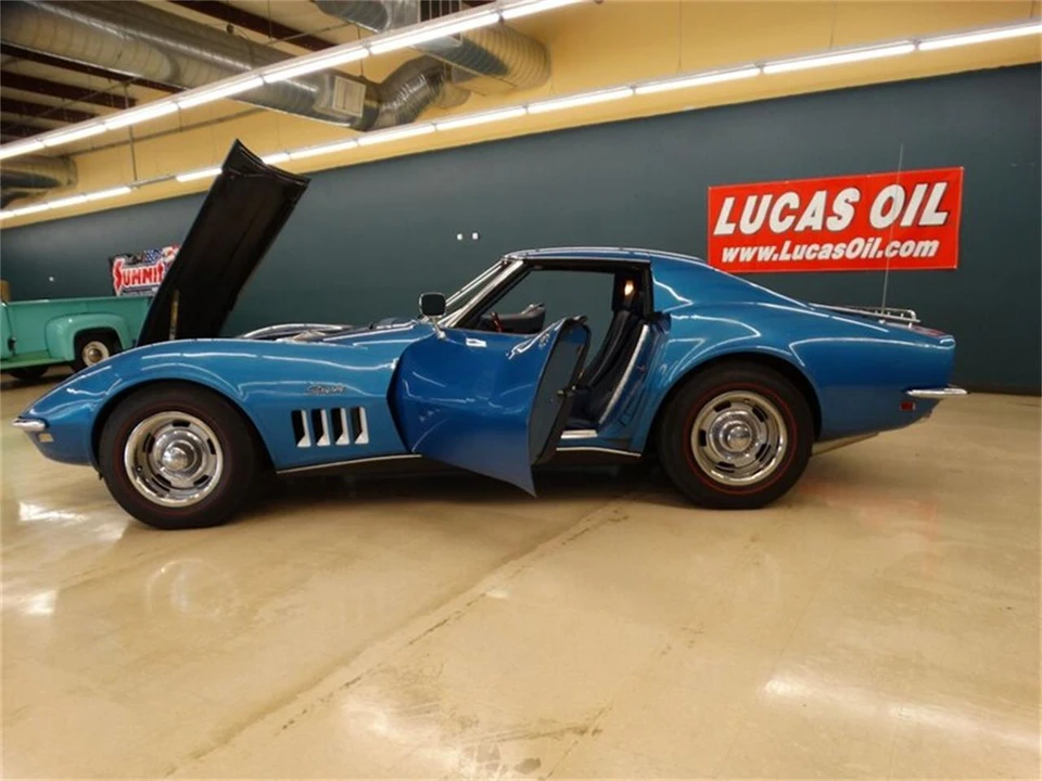 1968 Chevrolet Corvette C3 - Image 30 of 31