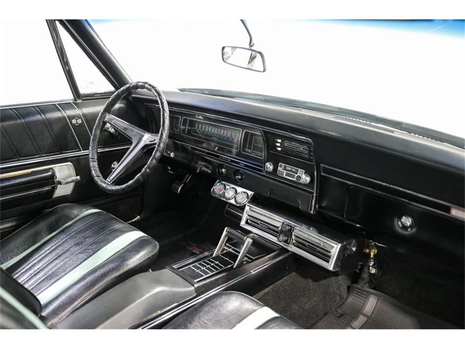 1968 Chevrolet Impala SS 4th Gen - Image 16 of 27