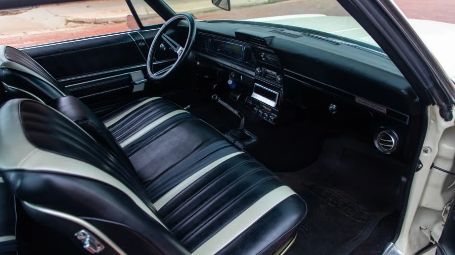 1968 Chevrolet Impala 4th Gen - Image 5 of 13