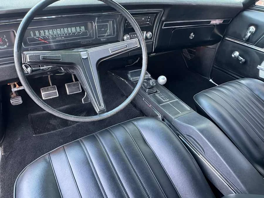 1968 Chevrolet Impala SS 4th Gen - Image 9 of 12