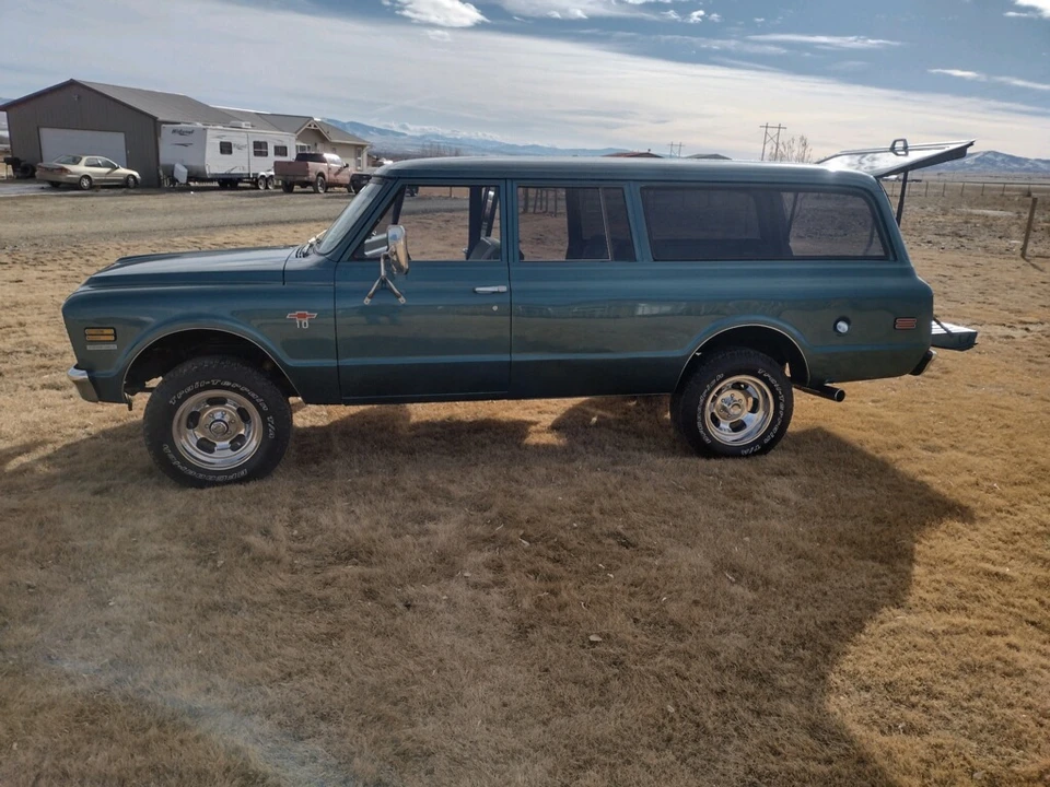 1968 Chevrolet Suburban 6th Gen - Image 16 of 31