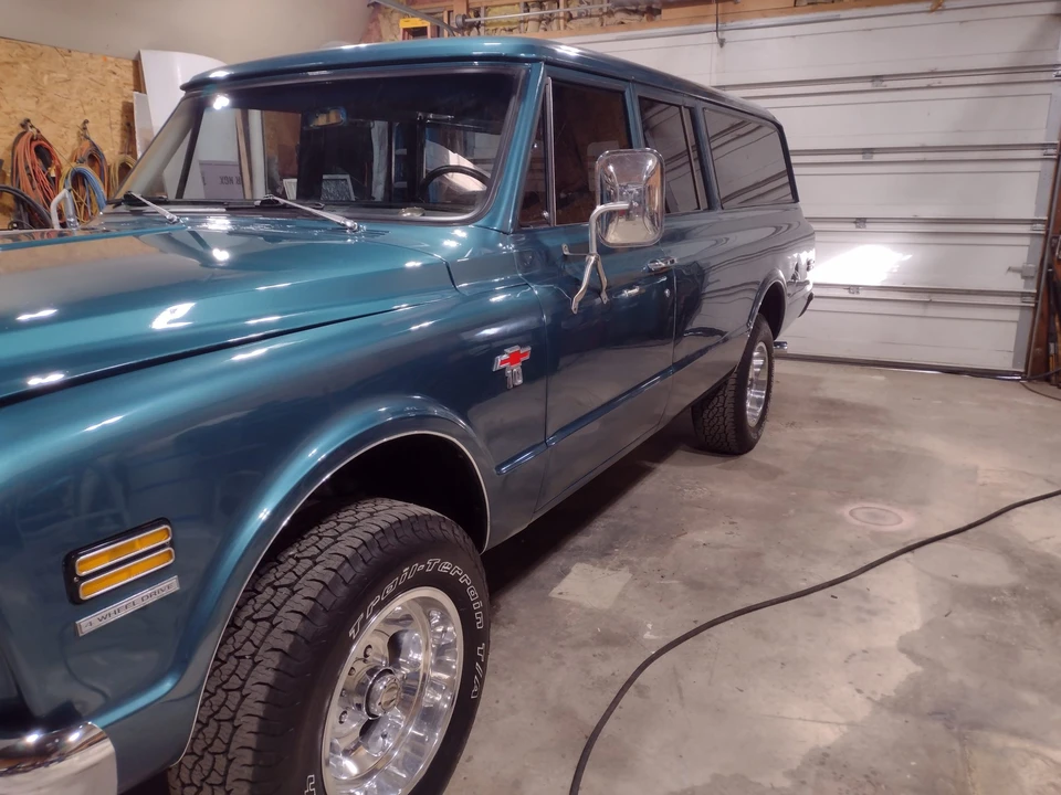 1968 Chevrolet Suburban 6th Gen - Image 30 of 31