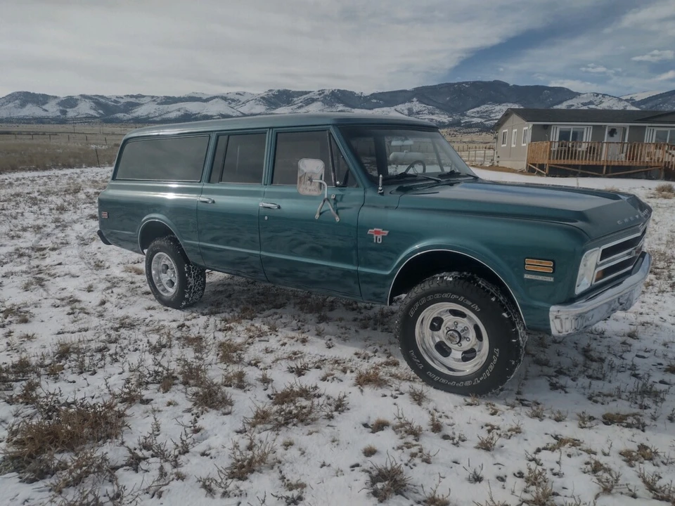1968 Chevrolet Suburban 6th Gen - Image 8 of 31