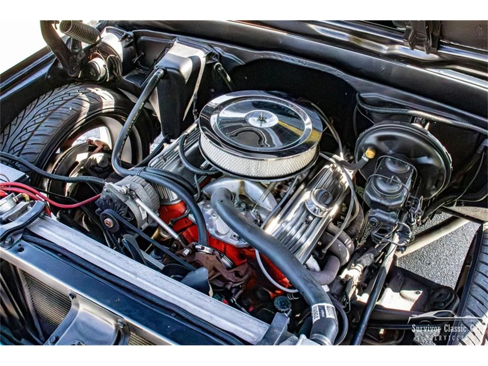 1968 Chevrolet Suburban 6th Gen - Image 6 of 31