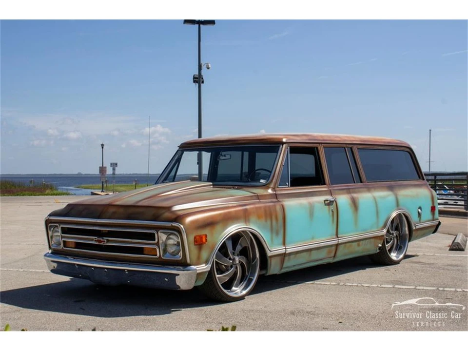 1968 Chevrolet Suburban 6th Gen - Image 26 of 31