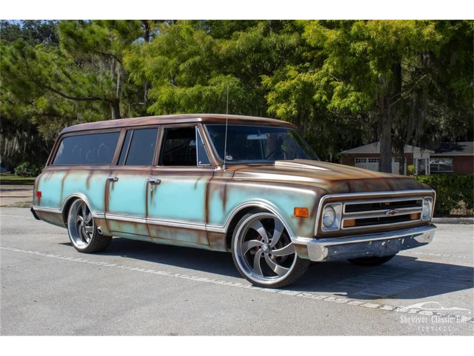 1968 Chevrolet Suburban 6th Gen - Image 2 of 31