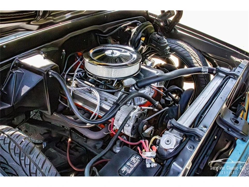 1968 Chevrolet Suburban 6th Gen - Image 5 of 31