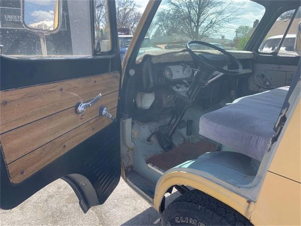 1968 Chevrolet G-Series Van - Image 18 of 25