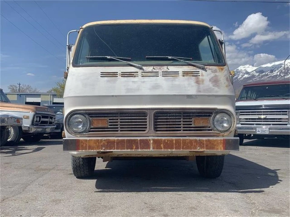 1968 Chevrolet G-Series Van - Image 25 of 25