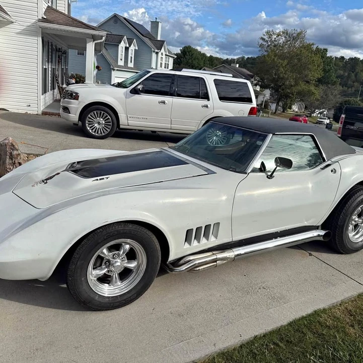 1968 Chevrolet Corvette C3 - Image 1 of 3