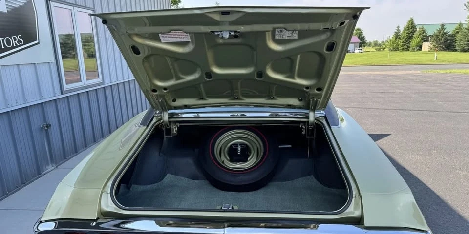 1968 Chevrolet Impala SS 4th Gen - Image 14 of 16