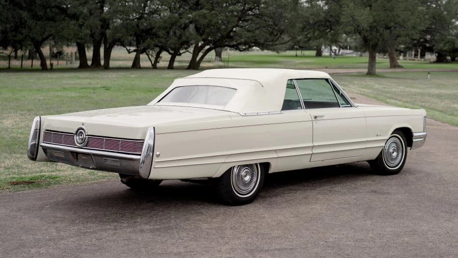 1968 Chrysler Imperial 3rd Gen - Image 3 of 12