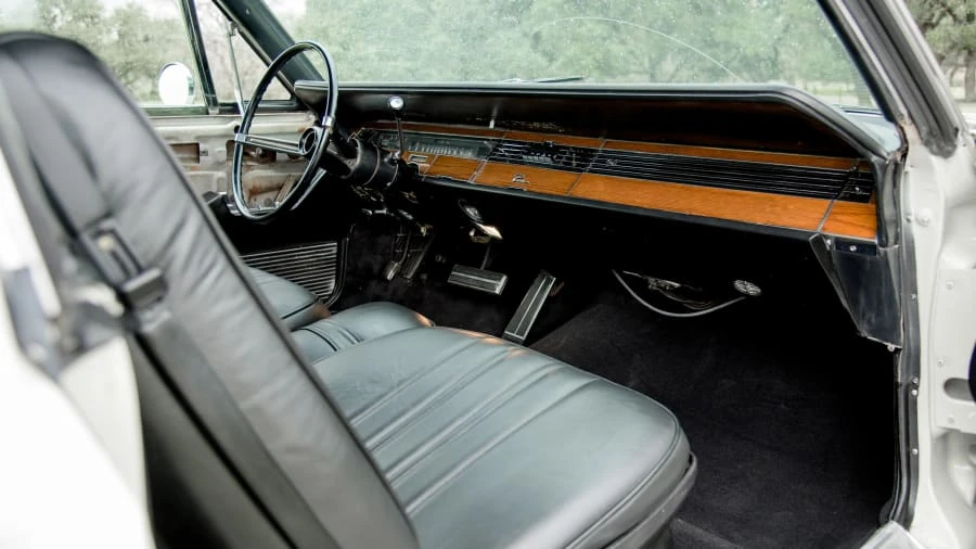 1968 Chrysler Imperial 3rd Gen - Image 5 of 12
