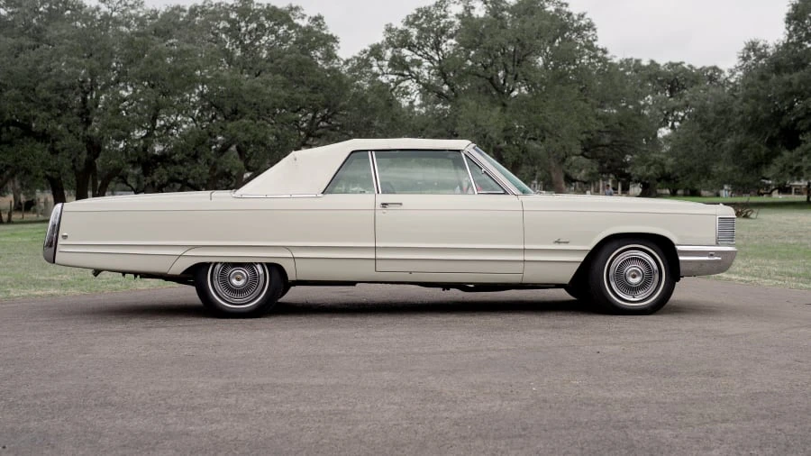 1968 Chrysler Imperial 3rd Gen - Image 8 of 12