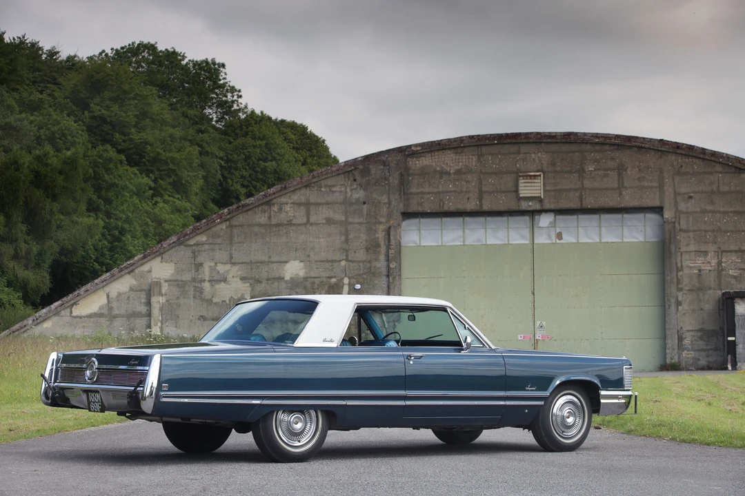1968 Chrysler Imperial 3rd Gen - Image 9 of 12
