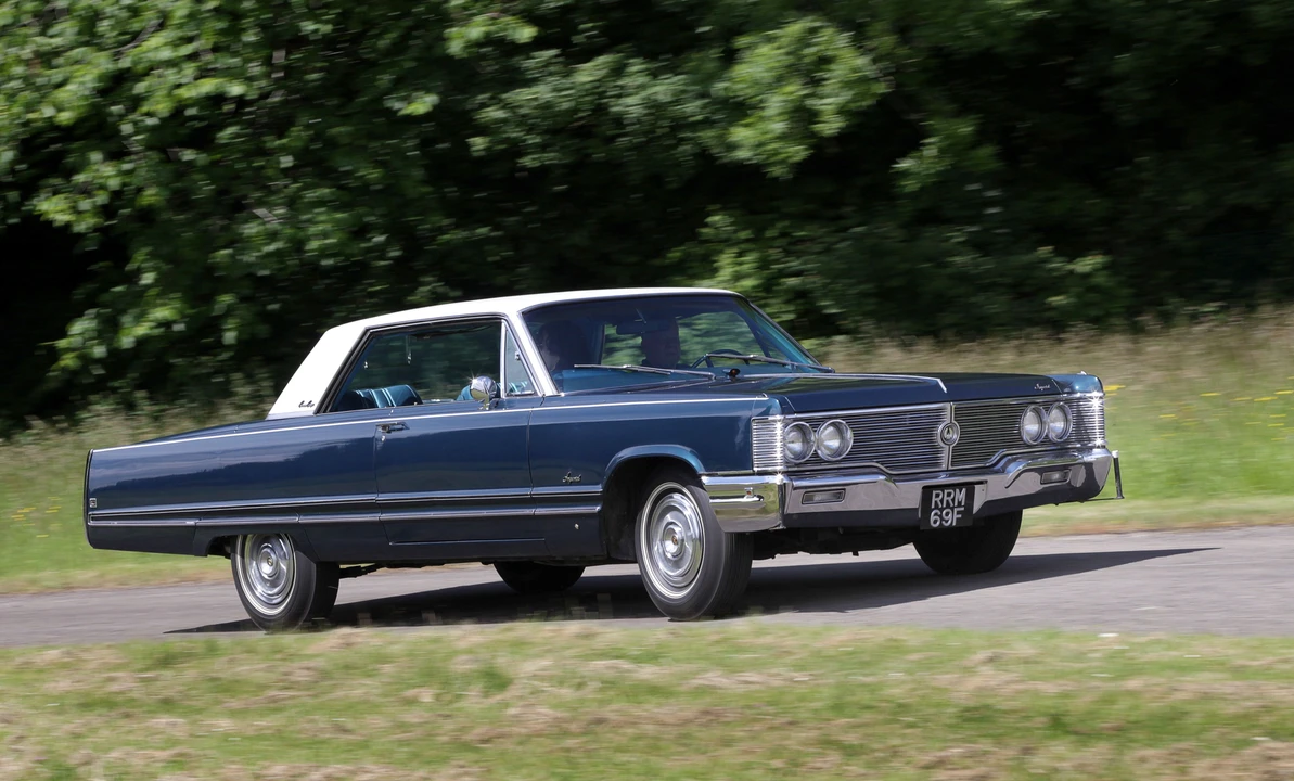 1968 Chrysler Imperial 3rd Gen - Image 4 of 12