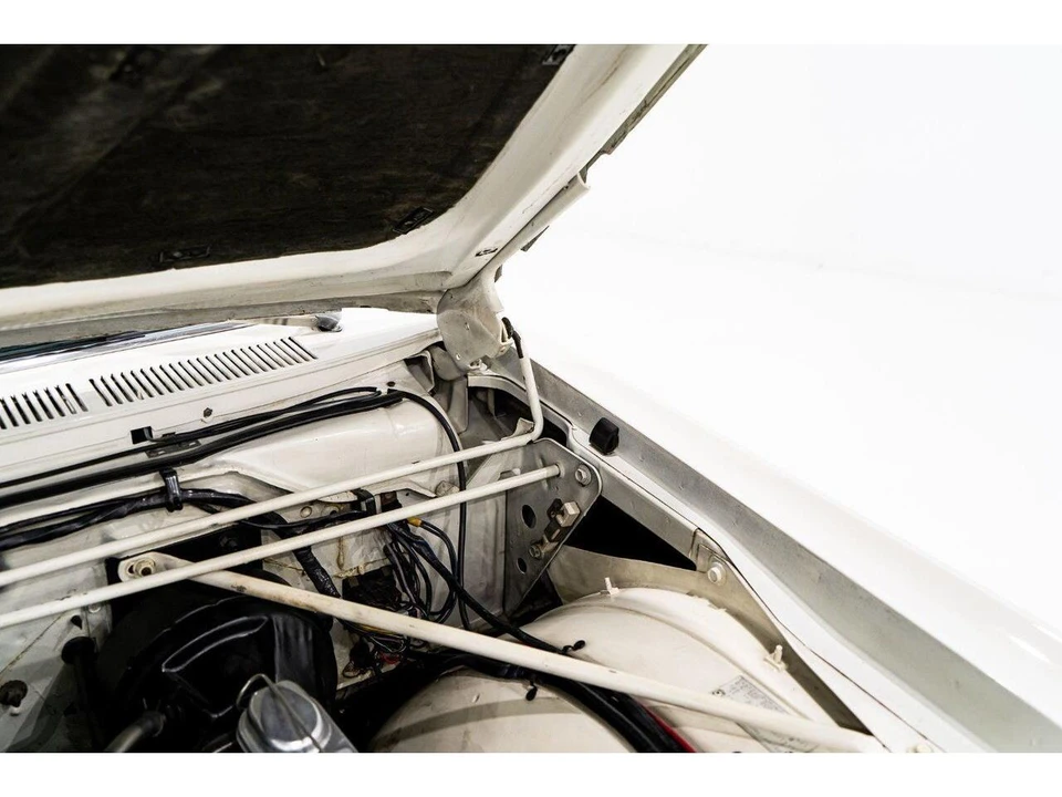 1968 Chrysler Imperial 3rd Gen - Image 20 of 31