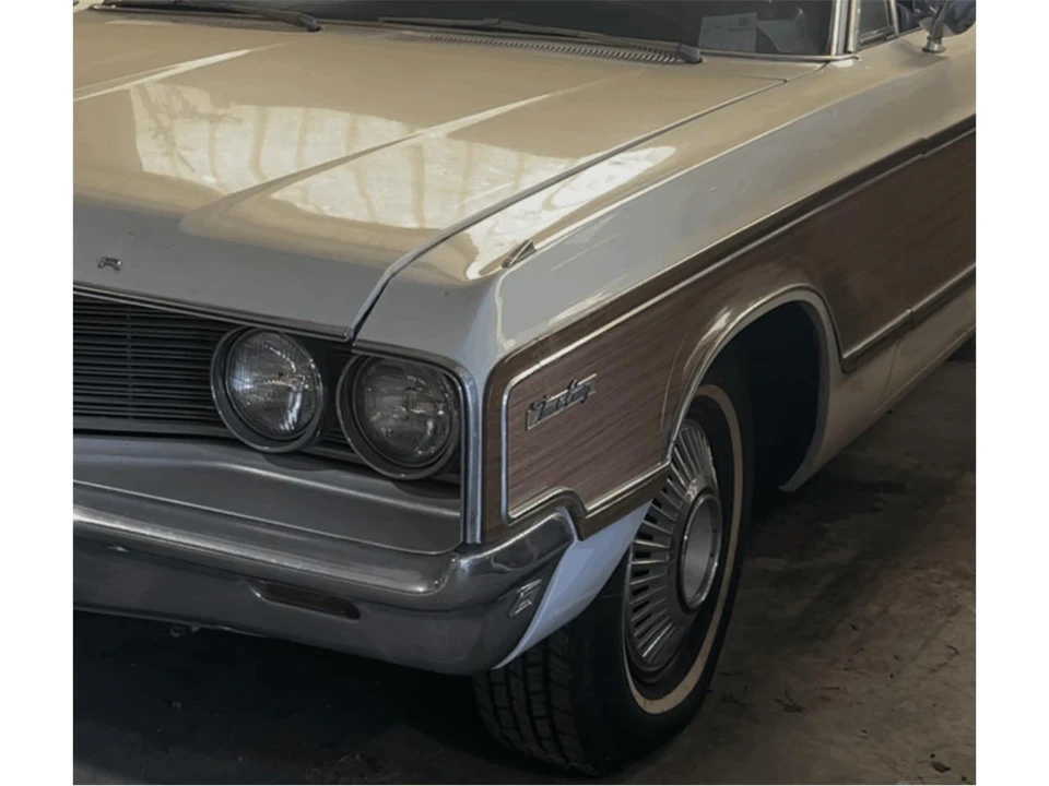 1968 Chrysler New Yorker - Image 11 of 11