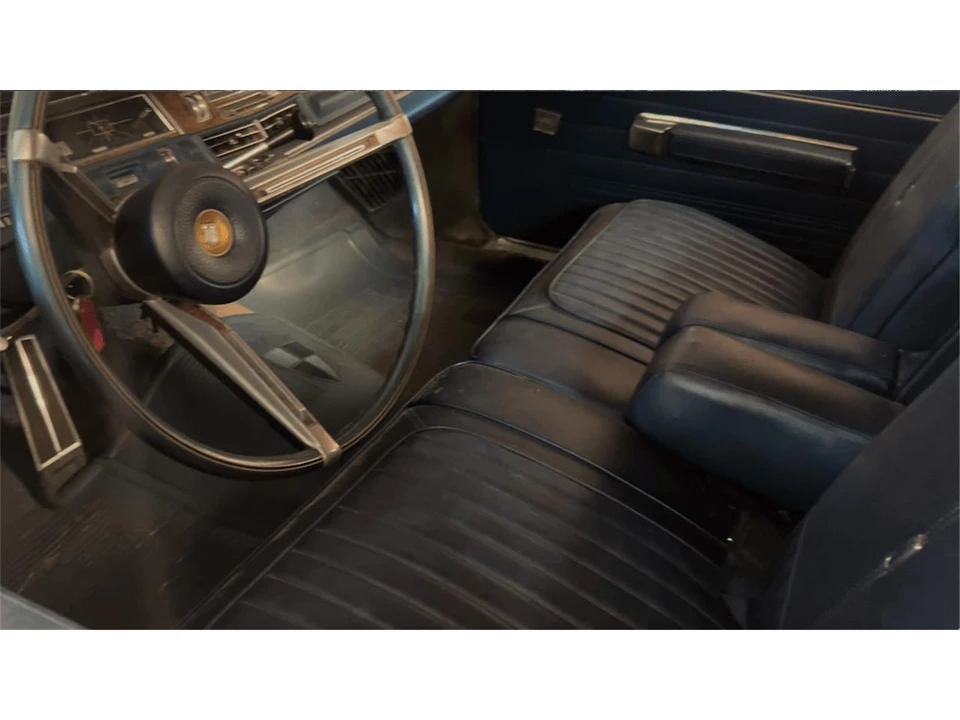 1968 Chrysler New Yorker - Image 7 of 11