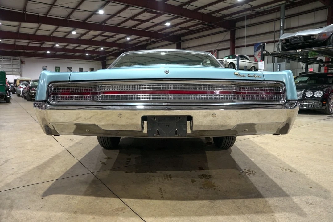 1968 Chrysler New Yorker - Image 7 of 21