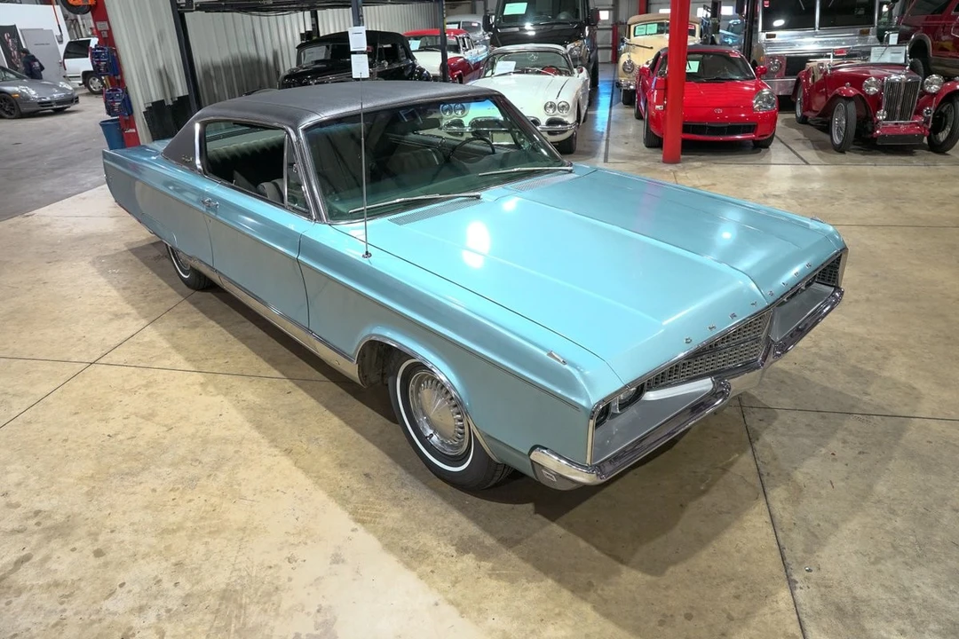 1968 Chrysler New Yorker - Image 14 of 21