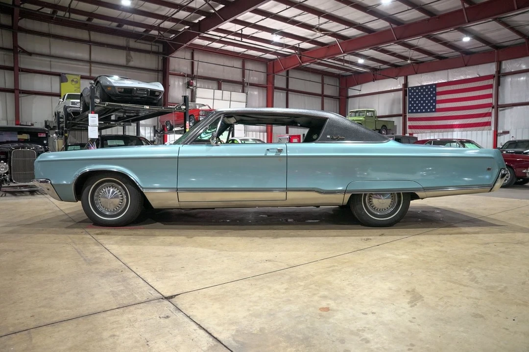 1968 Chrysler New Yorker - Image 4 of 21