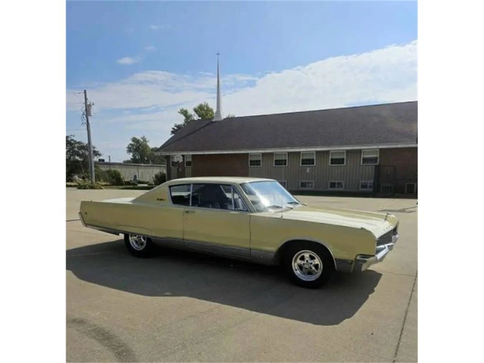 1968 Chrysler New Yorker - Image 18 of 19