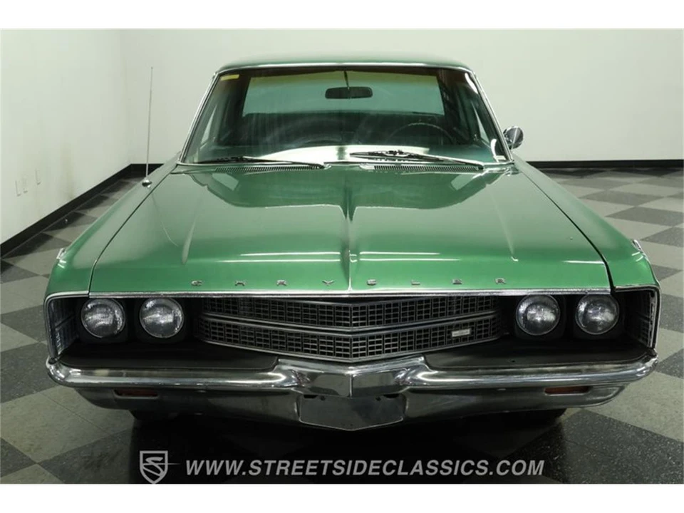 1968 Chrysler New Yorker - Image 16 of 31