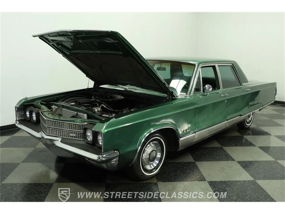 1968 Chrysler New Yorker - Image 30 of 31