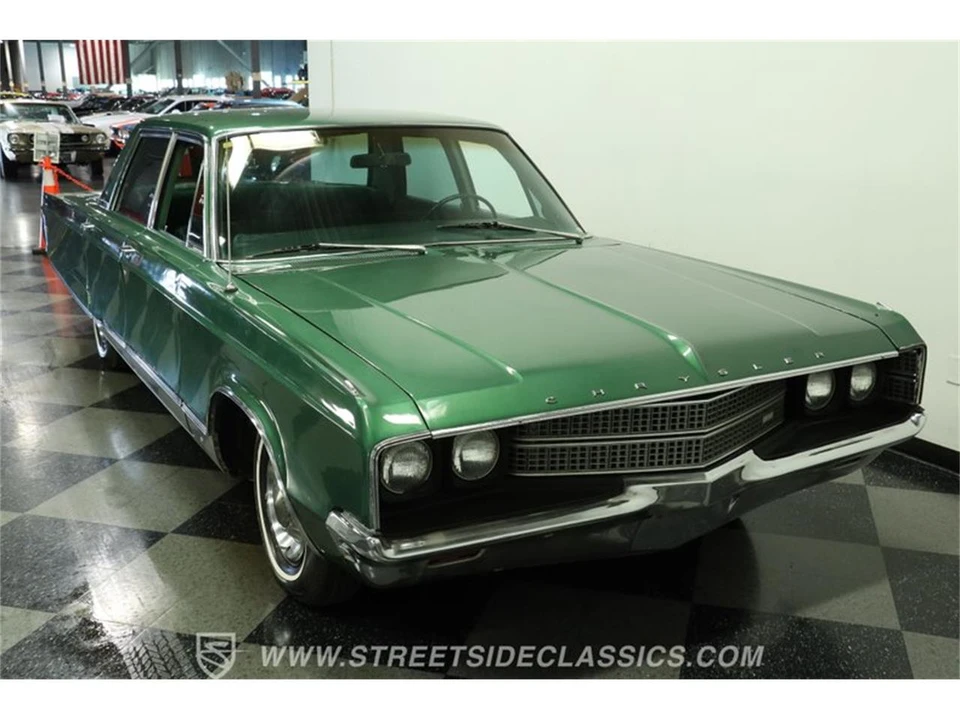 1968 Chrysler New Yorker - Image 15 of 31